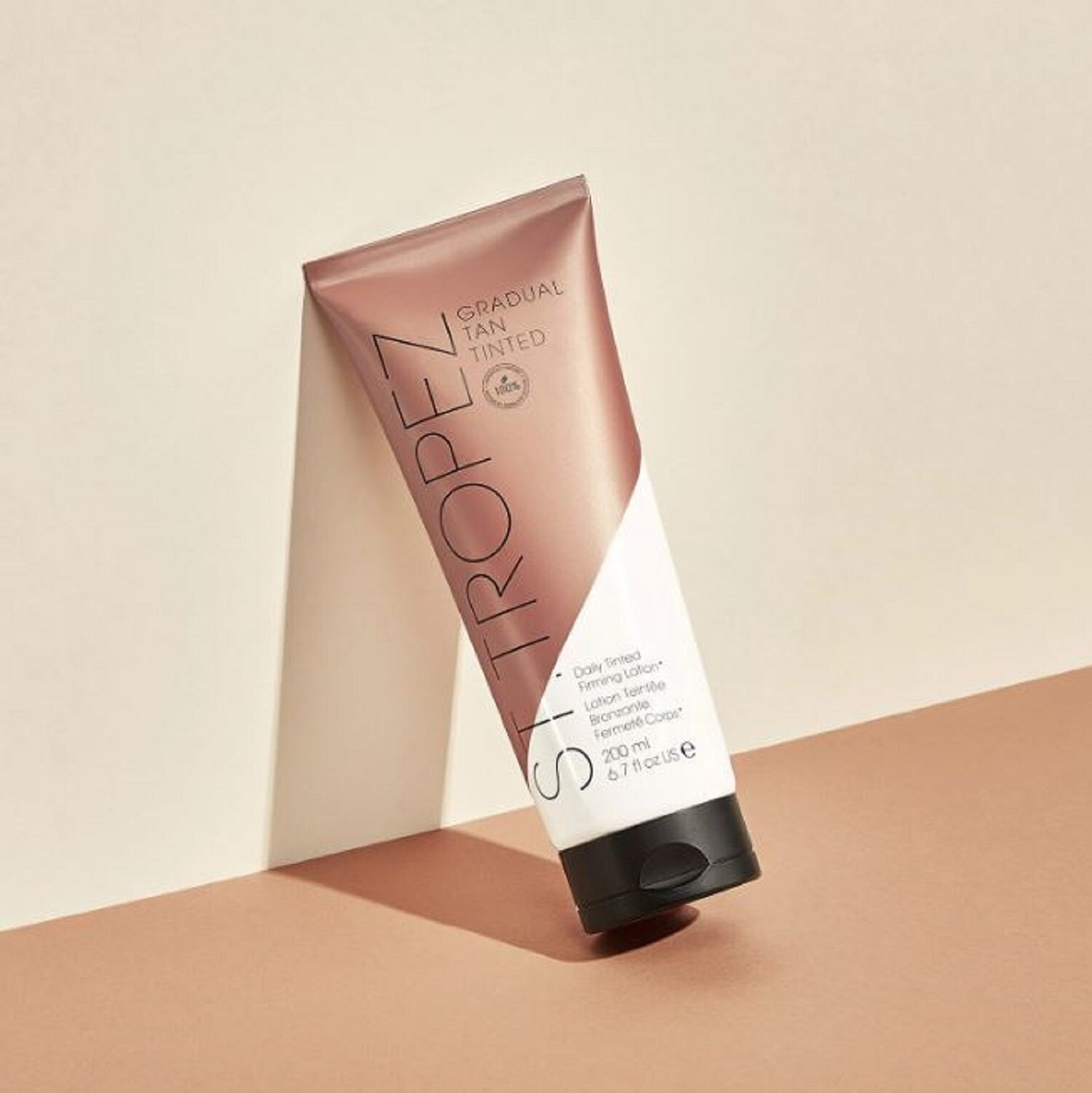 GRADUAL TAN TINTED FIRMING LOTION (LOCIÓN FACIAL)